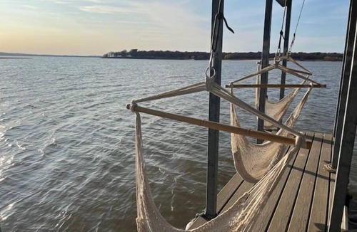 Eufaula House | Lake/Beachfront - Private Boat Dock, Hot Tub