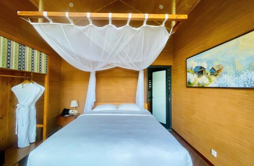 Van Chan Resort | Le Champ Tu Le