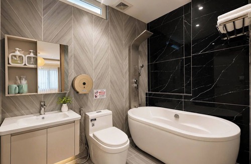 Phu Nhuan Hotel | Linh Dan Hotel Phan Xich Long By Urban B