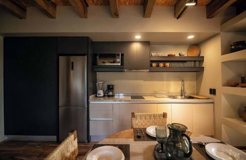Bacocho Apartment | Loft de Madera con Alberca a 350m de Playa Zicatela