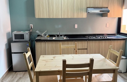 La Condesa House | Lovely Street Level Apartment of 2 Bedroom, 3 Bathroom, Living Room and Kitchen