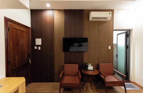 Pleiku Hotel | LuckyStar Hotel