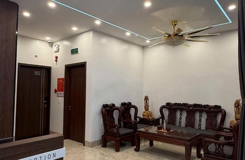 Dong Hoi Hotel | LunaB Hotel