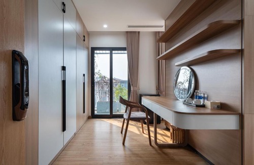 Quang An Hotel | Luxe Paradise Boutique Hotel 275