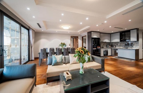 Quang An Hotel | Luxe Paradise Suites & Hotel Tay Ho