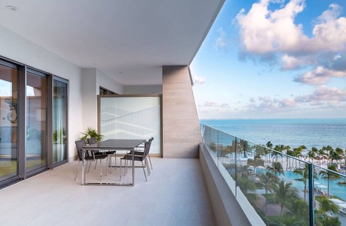 Puerto Juarez Apartment | Luxury 3BR Oceanfront Suite – Cancun