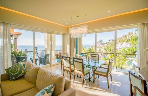 Conchas Chinas Condo | Luxury Beachfront Conchas chinas