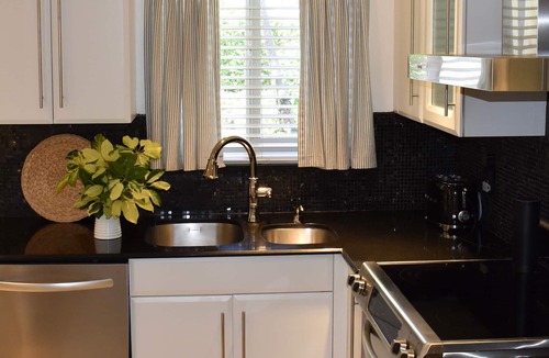 Boca Raton House | Luxury East Boca Home Beautiful Tropical Pool/Patio Oasis Perfect Location
