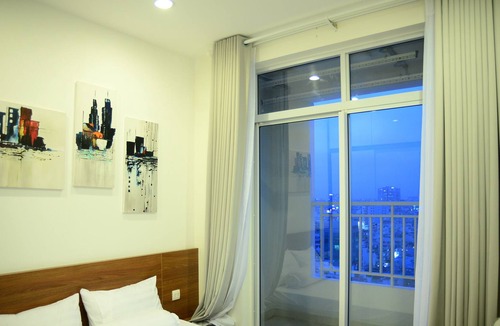 Phu Nhuan Apartment | Magnolia 2BDR Serviced Apartment NEAR CENTRAL & AIRPORT