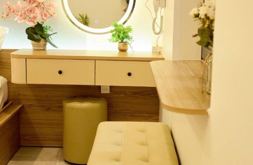 Long Thanh Hotel | Maison Boutique Hotel - Bình An