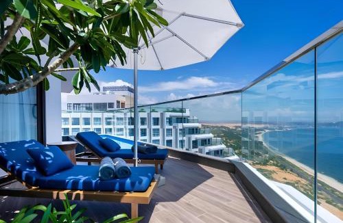 Suoi Nuoc Beach Hotel | Mandala Cham Bay Resort 5 Star Mũi Né