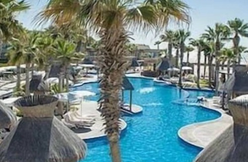 Centro Hotel | Mayan Palace room with full bath in amazing Puerto Peñasco with AC, WiFi