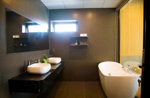 Cua Lo Hotel | Mia Hotel Cửa Lò