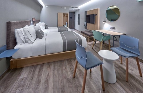 El Sauzal Hotel | Modern Double Room Ensenada Wine Country Nearby | Breakfast