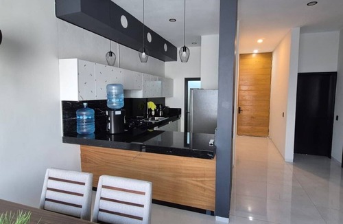 Colima House | Modern Home Serene 3-bedroom house with AC in charming Villa de Alvarez Colima