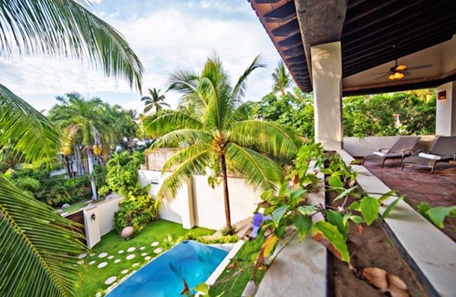 North End House | Modern Villa, Beautiful Setting, Close to Beach and Town