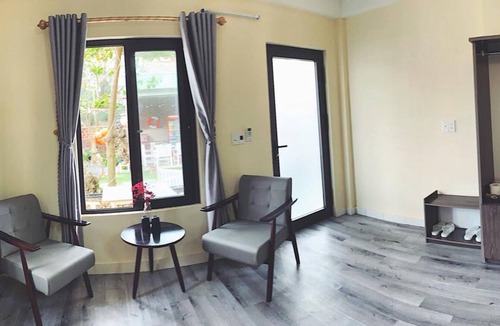 Dong Hoi Hotel | Nana Lee Homestay & Restaurant