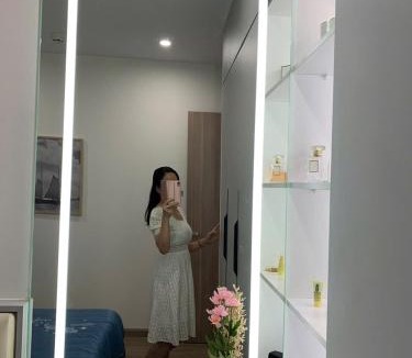 District 9 Apartment | Nhà của Tom