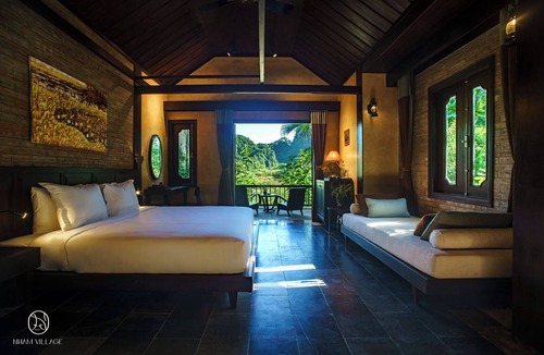Hoa Lu Hotel | Nham Village Resort