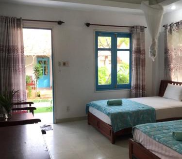 East Ham Tien Beach House | Nhat Quang Bungalow