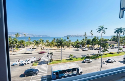 Costera Acapulco Apartment | OCEAN FRONT