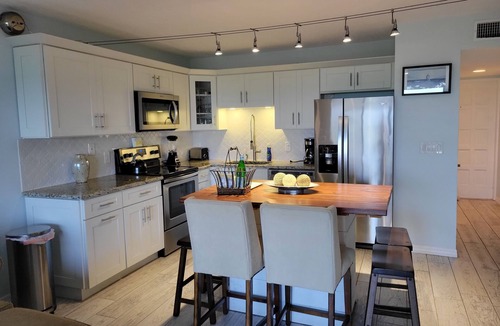 Stuart Condo | "Ocean Oasis" amazing views from direct beachfront condo on Hutchinson Island