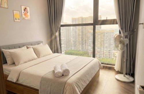 District 9 Apartment | Oliver's vacation home - Vinhomes Grand Park