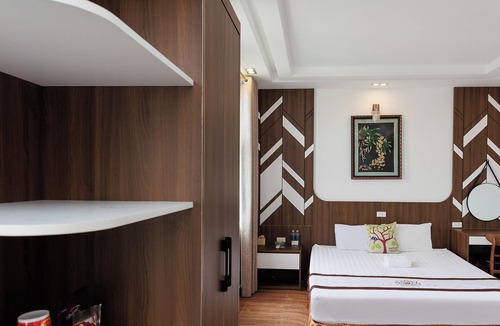 Hoai Duc Hotel | OYO 472 Lenka Hotel