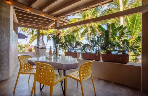 North End Villa | Palmar Penthouse · Casa Palmar 1 BR Oceanfront Penthouse Suite