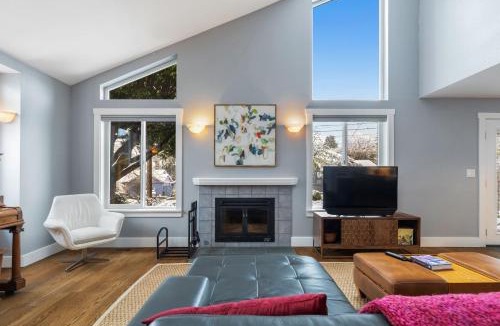 Rainier Valley House | Perch - Skyview Haven