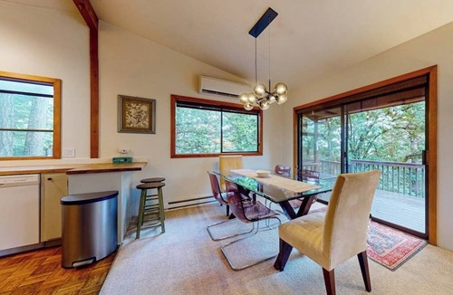 Rosario House | Pet Friendly Mountain View Retreat on Orcas Island with BBQ and Patio
