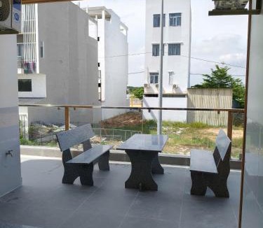 Duc Hoa Apartment | Phú Hưng Gia Motel