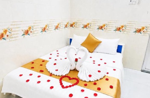 Giong Trom Hotel | PHÚ QUÝ Motel
