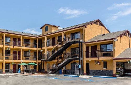 Salinas Hotel | Quality Inn Salinas