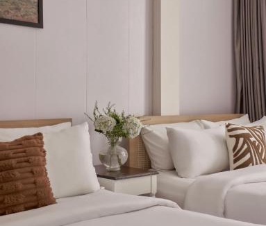 Nguyen Thai Binh Hotel | Quy Hung Hotel - Ben Thanh Market