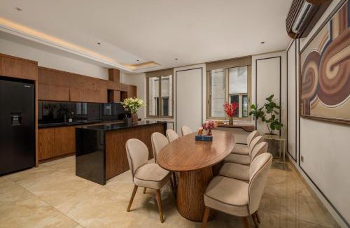 Bao Ninh Hotel | Regal Collection Hotels & Suite