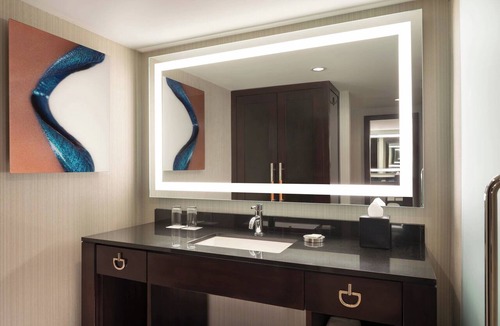 Downtown Phoenix Hotel | Renaissance Phoenix Downtown Hotel