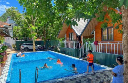 Phong Nha Hotel | Retreat Bungalow
