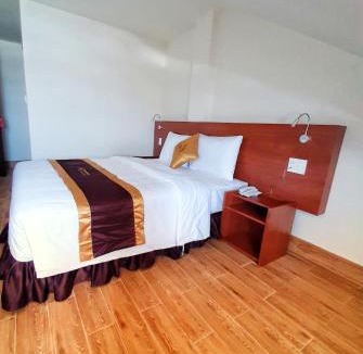 Phuong Hotel | Rinny Hotel