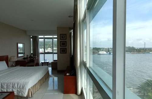 Ha Tien Hotel | River Hotel