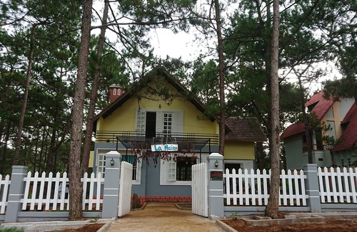 Kon Plong House | Room 1 - La Maison Homestay Mang Den