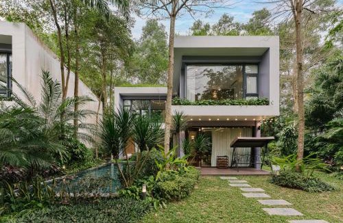 Ngoc Thanh Villa | Rosee Villa - Green Villa with private Pool