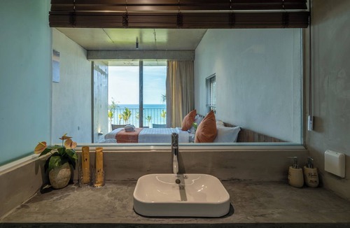 Quang Dien Hotel | Rucha Beachfront Retreat