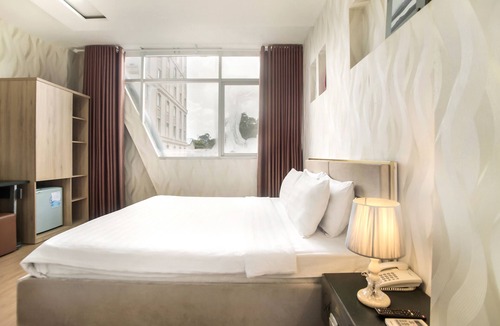 Downtown Ho Chi Minh City Hotel | Saigon Charm Hotel