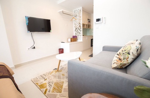 Bach Dang Riverside Apartment | Saigon Rivergate Apt- free gym pool