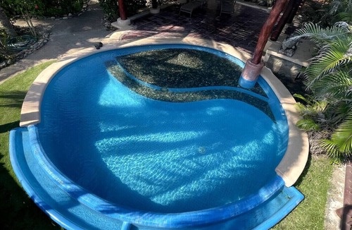 Saladita House | Saladita Perfection! Close to everything, walk to surf, elevated views.