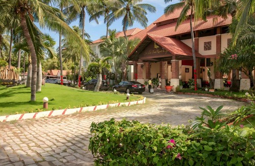 East Ham Tien Beach Resort | Sea Lion Beach Resort Mui Ne