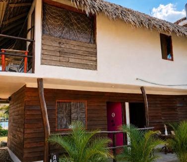 El Azufre Hotel | Siete Mares