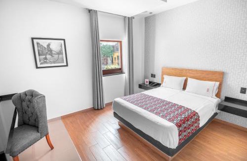Americana Hotel | Six Hotel Guadalajara Expiatorio