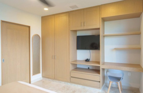 Downtown Hotel | Sleek Modern Stay: 3 Relaxing Units Minutes to Cozumel Ferry Terminal